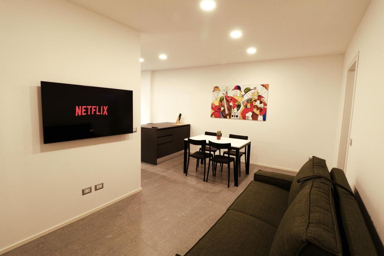 Hosting Studio - 2 손드리오 외부 사진